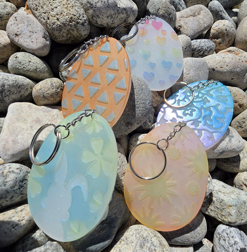 Custom Easter Egg Keychain – Your Choice of Design & Color
