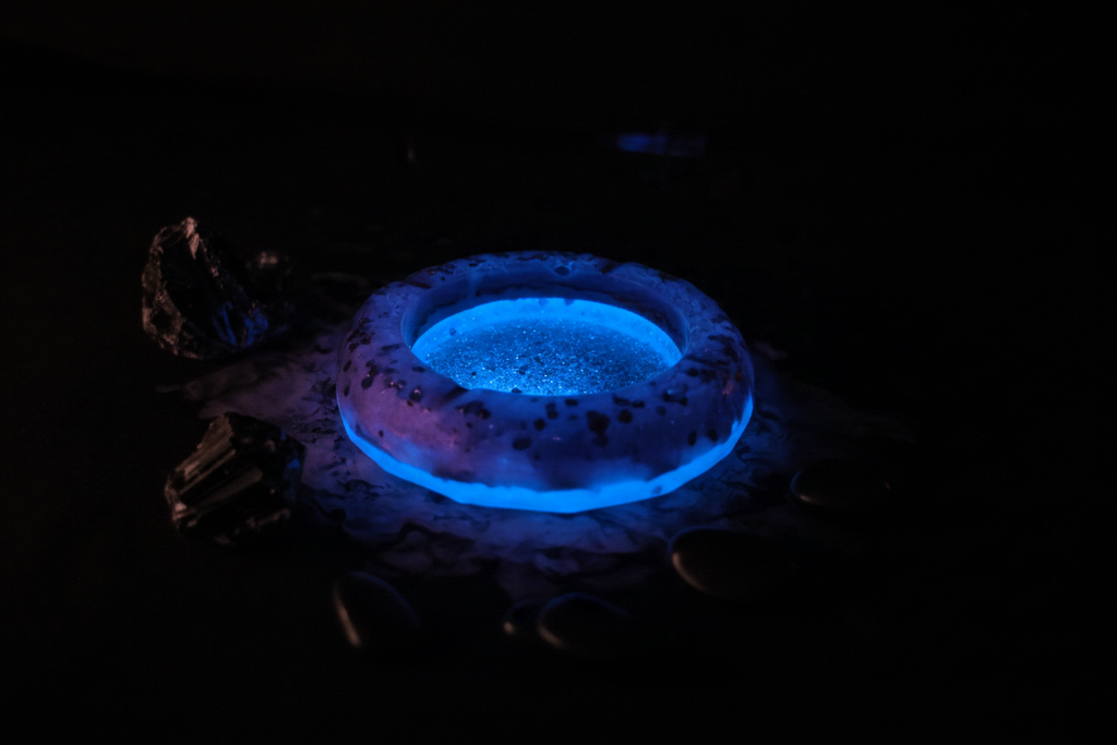 Sapphire Glow Ashtray - Lifestyle Glow Photo
